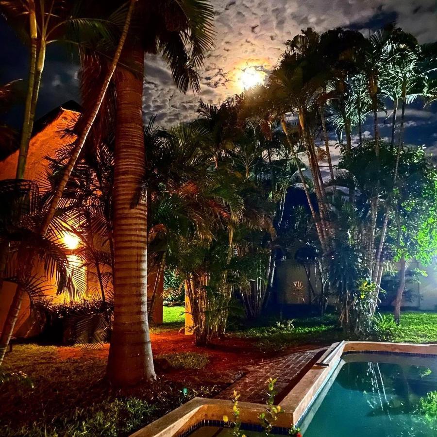 La Lechere Guest House Phalaborwa Bagian luar foto